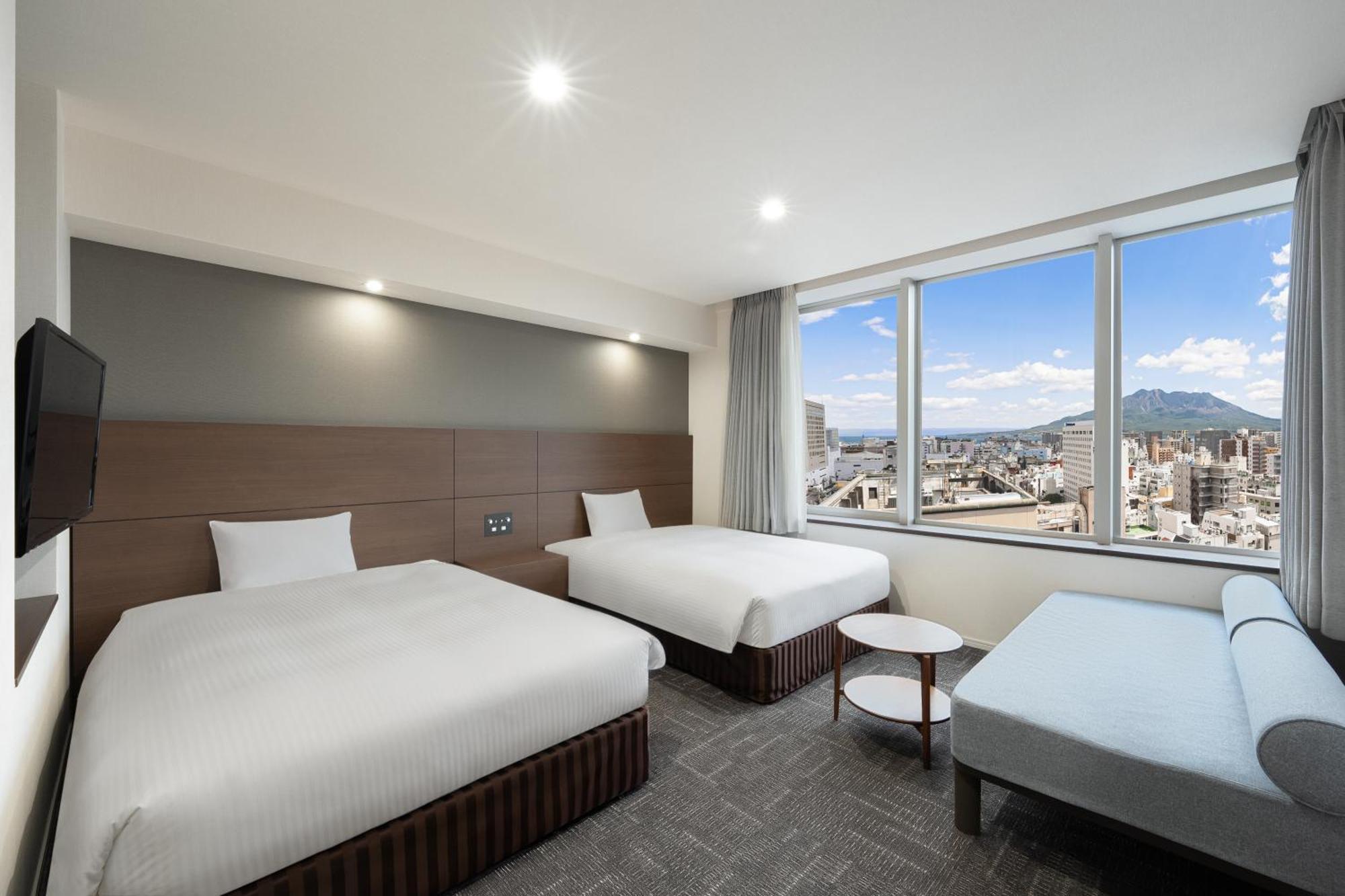 Hotel Oriental Express Kagoshima Tenmonkan Экстерьер фото